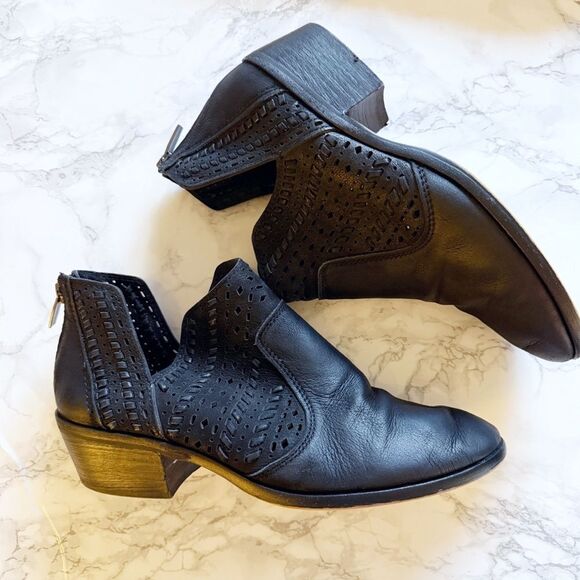 Vince Camuto Prasata boho western ankle bootie boots - Picture 6 of 9